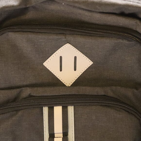 Moda West Backpack New with Tags - Picture 2 of 7